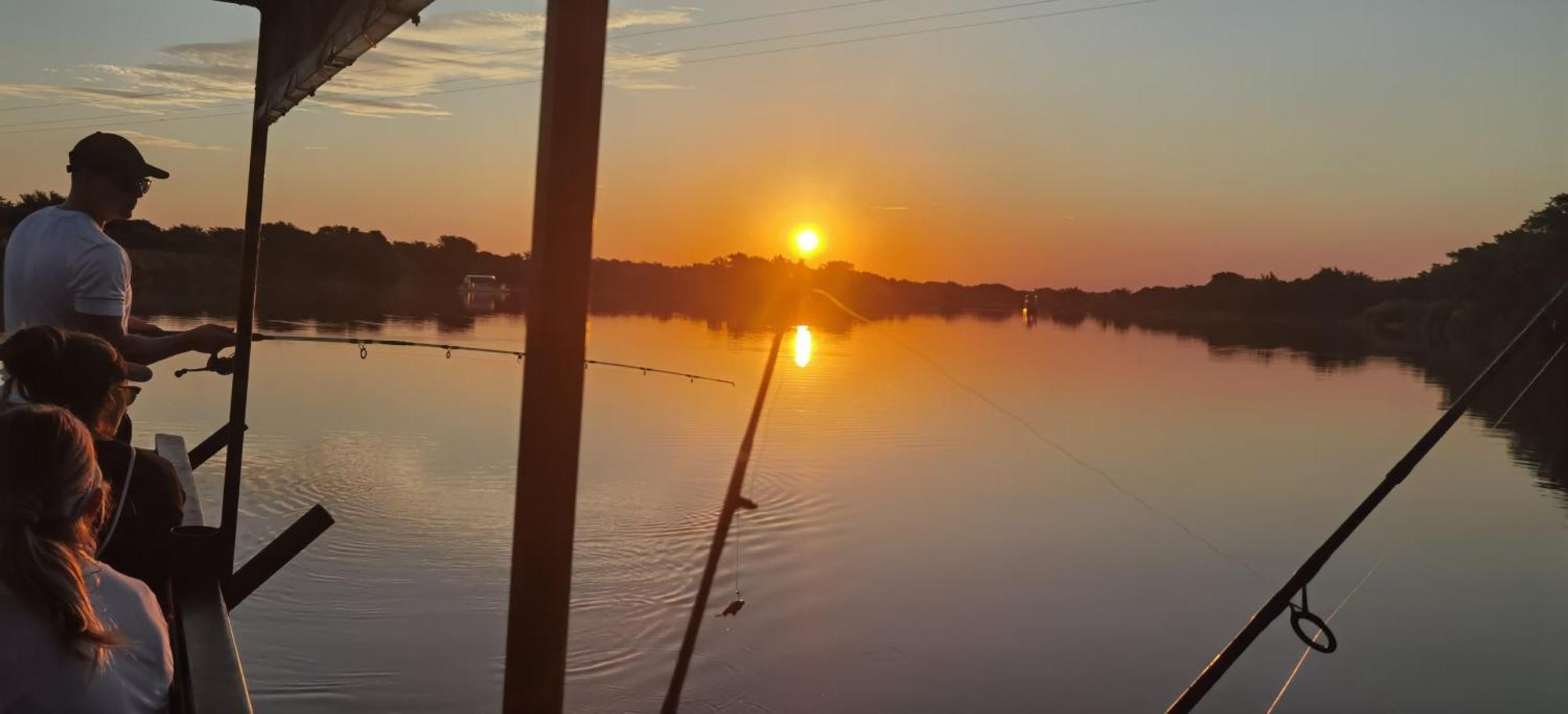 Hippo Retreat & Tiger Fishing Komatipoort Esterno foto