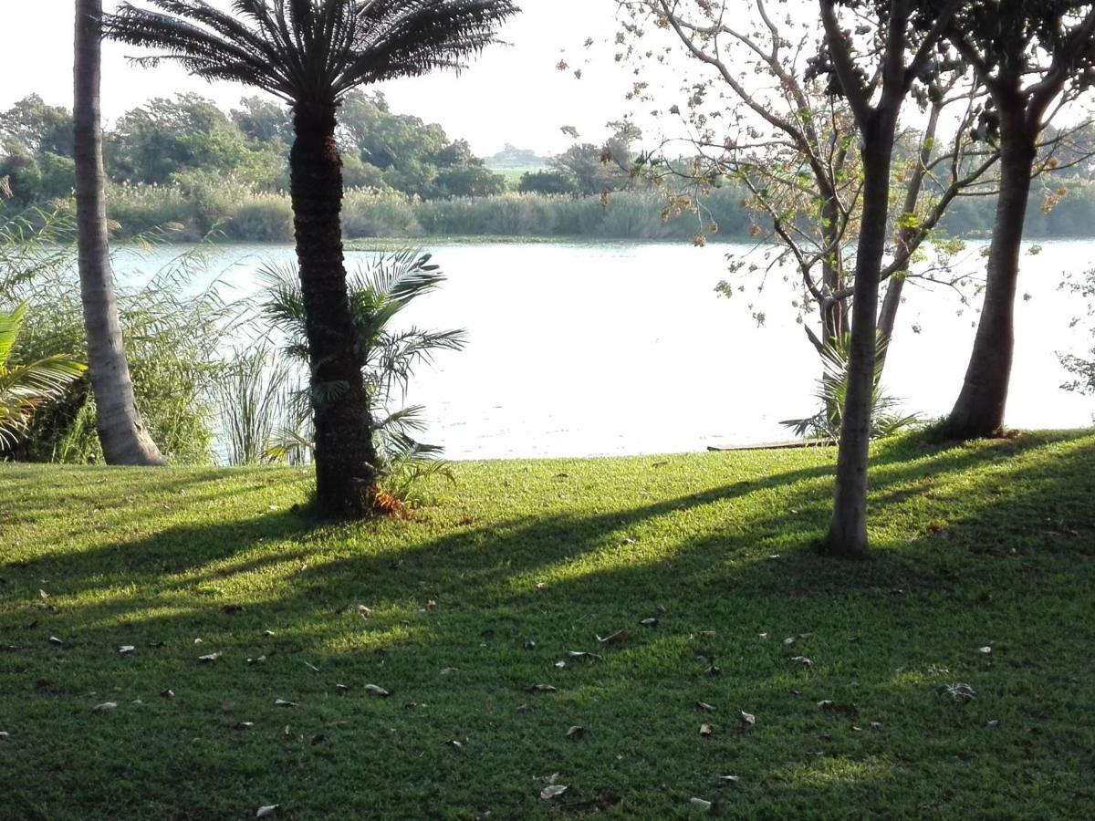 Hippo Retreat & Tiger Fishing Komatipoort Esterno foto